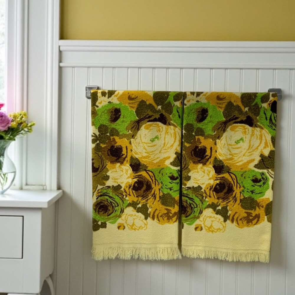 Set of 4 Vintage 70’s Floral Printed Towel Set In Yellow / Green